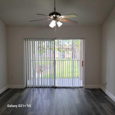 7832 Sonoma Springs Circle 204, Lake Worth, FL 33463