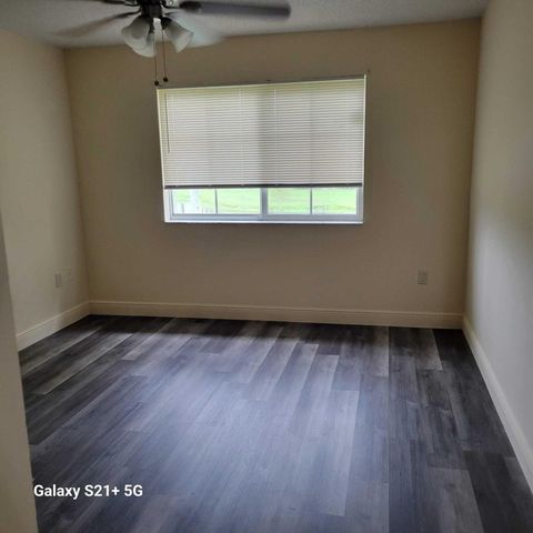 7832 Sonoma Springs Circle 204, Lake Worth, FL 33463