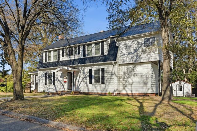 1006 10th Ave., Conway, SC 29526