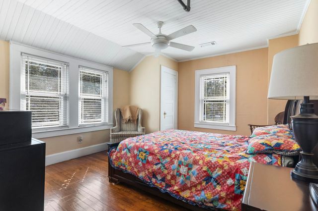 1006 10th Ave., Conway, SC 29526