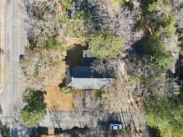 1006 10th Ave., Conway, SC 29526