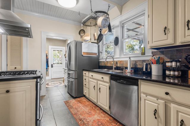 1006 10th Ave., Conway, SC 29526