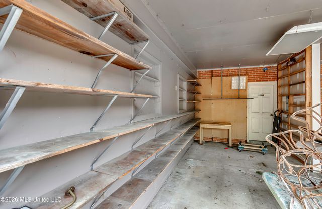 210 Sandpiper Road, Brandon, MS 39047