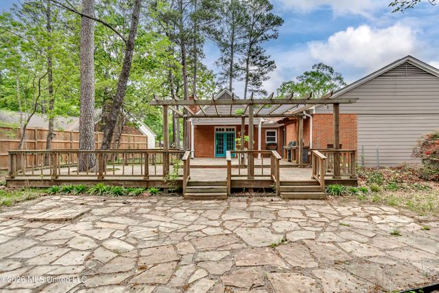 210 Sandpiper Road, Brandon, MS 39047