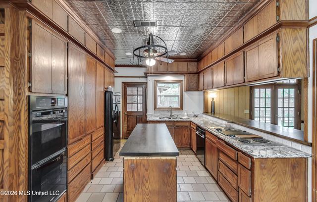 210 Sandpiper Road, Brandon, MS 39047