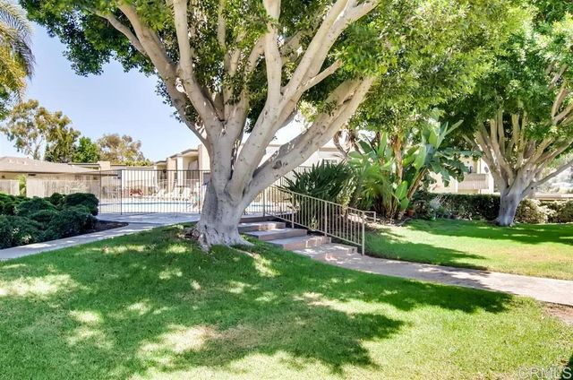 432 Edgehill Lane 156, Oceanside, CA 92054
