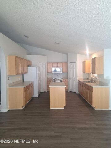 4131 WOODLEY CREEK Road, Jacksonville, FL 32218