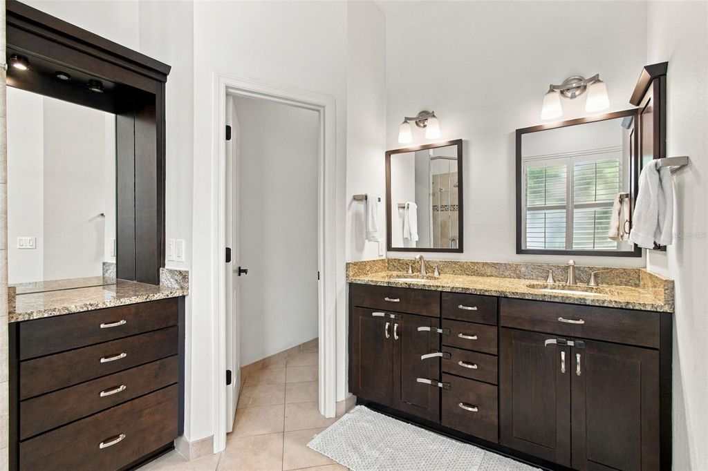 Image 25 of property listing at 10306 MARCHMONT COURT, Tampa, FL 33626