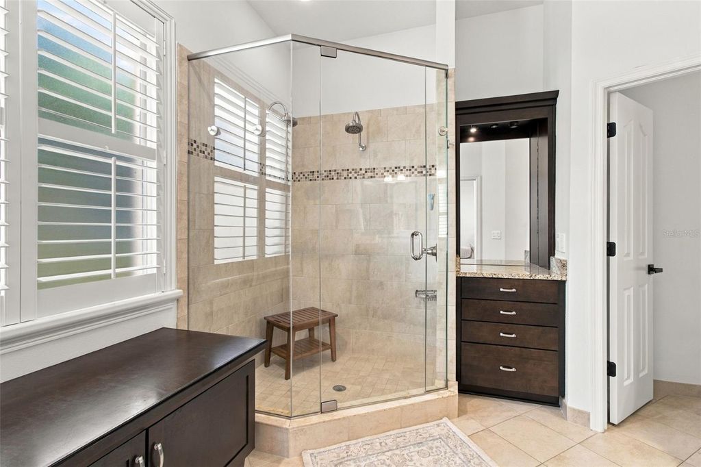 Image 26 of property listing at 10306 MARCHMONT COURT, Tampa, FL 33626