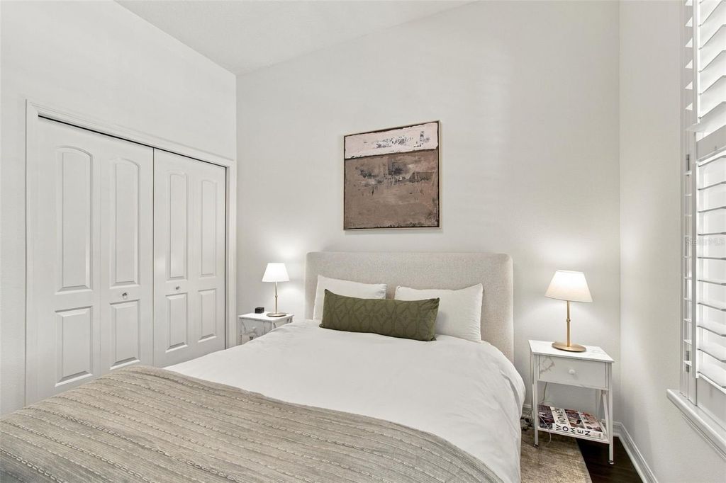Image 31 of property listing at 10306 MARCHMONT COURT, Tampa, FL 33626