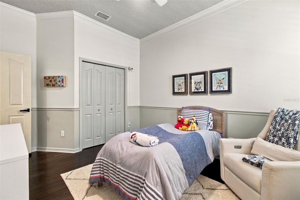 Image 36 of property listing at 10306 MARCHMONT COURT, Tampa, FL 33626
