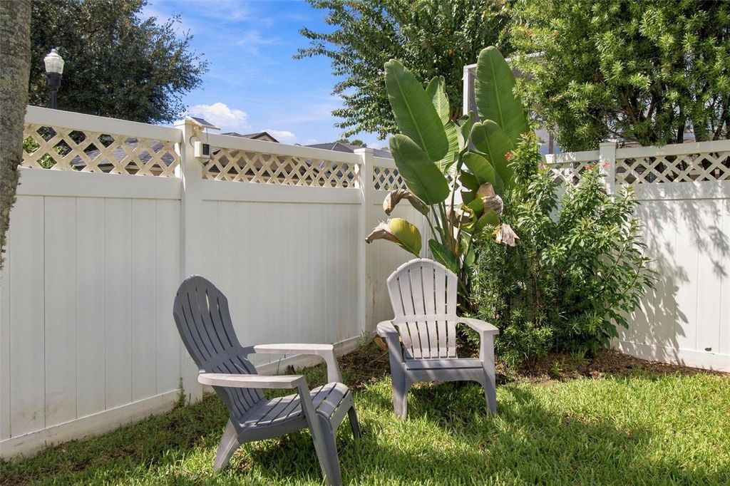 Image 53 of property listing at 10306 MARCHMONT COURT, Tampa, FL 33626