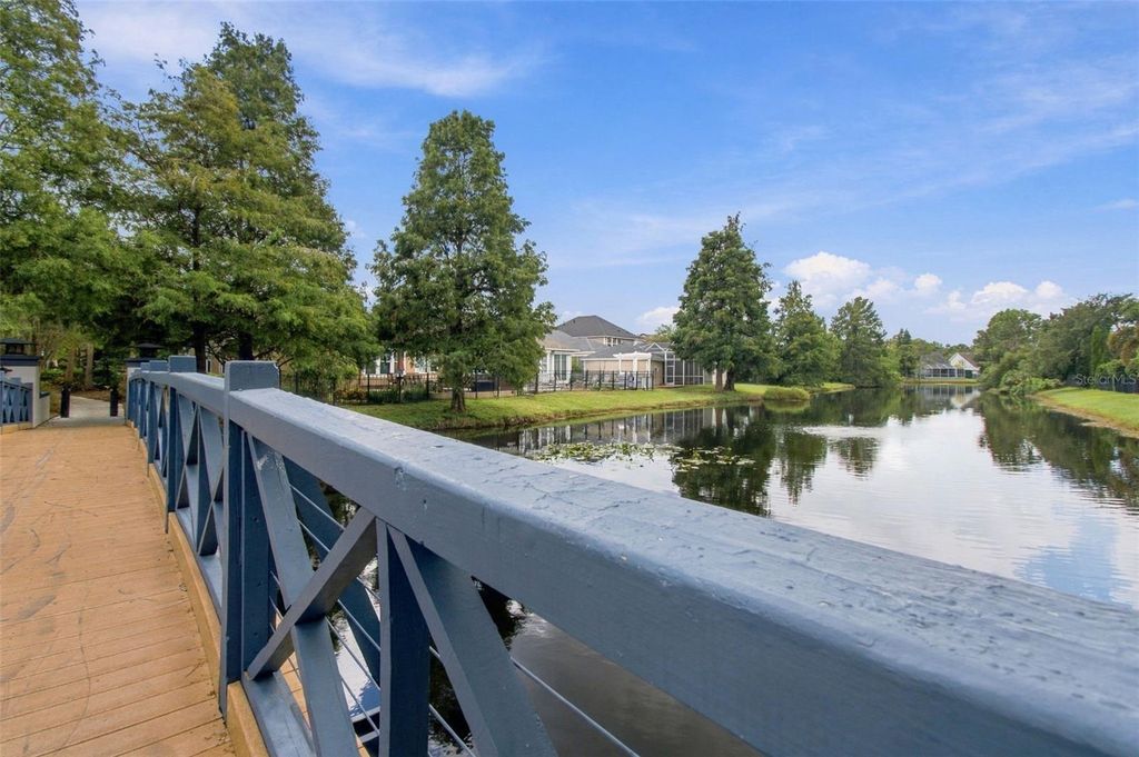 Image 59 of property listing at 10306 MARCHMONT COURT, Tampa, FL 33626
