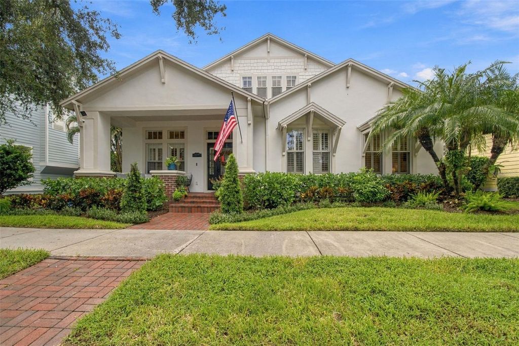 Image 8 of property listing at 10306 MARCHMONT COURT, Tampa, FL 33626