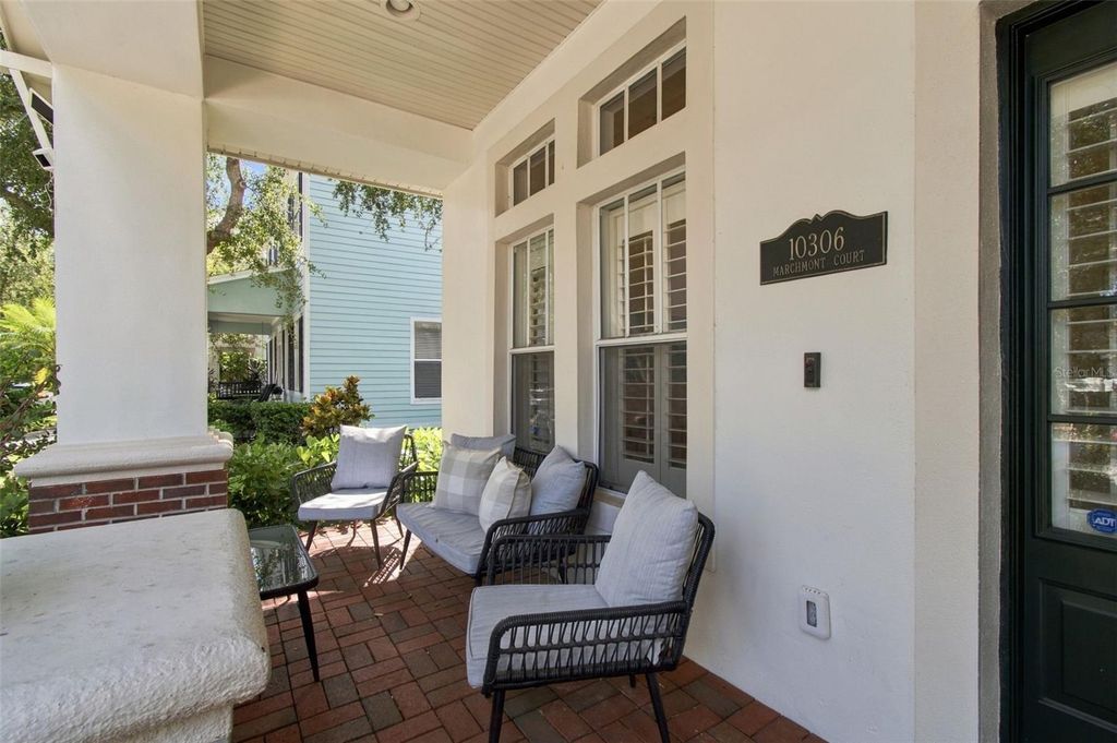 Image 9 of property listing at 10306 MARCHMONT COURT, Tampa, FL 33626