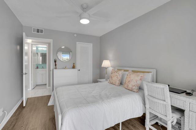 336 Dorset H, Boca Raton, FL 33434