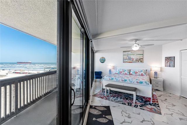 1000 Lantana Dr 702, Port Aransas, TX 78373