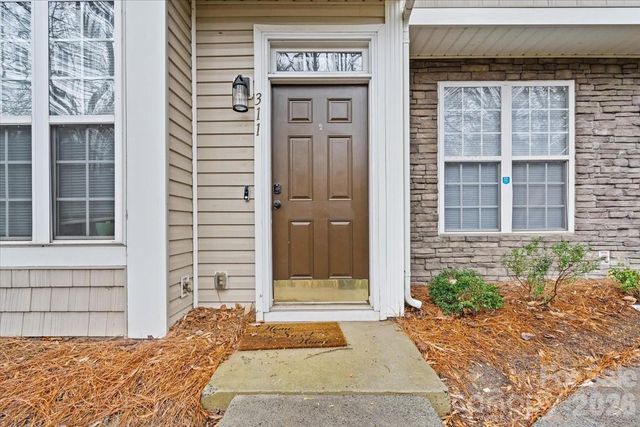 311 Alabarda Lane, Charlotte, NC 28273