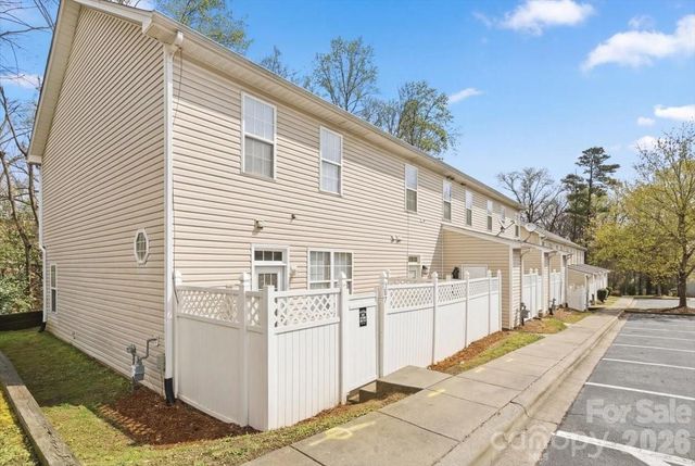 311 Alabarda Lane, Charlotte, NC 28273