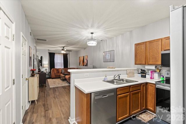 311 Alabarda Lane, Charlotte, NC 28273