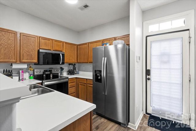 311 Alabarda Lane, Charlotte, NC 28273