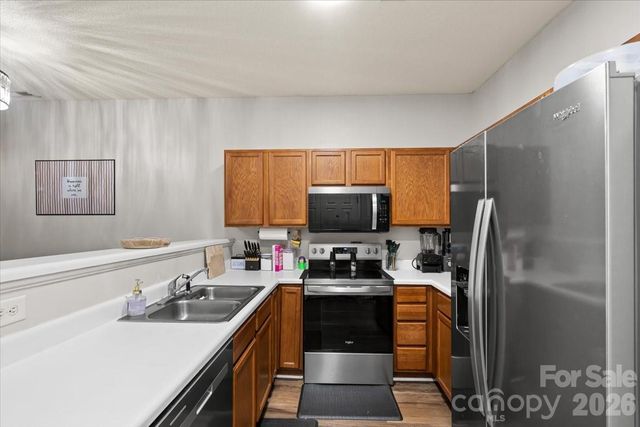 311 Alabarda Lane, Charlotte, NC 28273