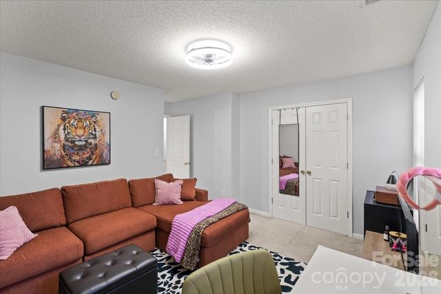 311 Alabarda Lane, Charlotte, NC 28273