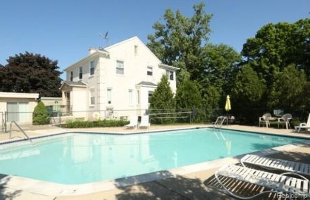 33023 Fargo Street, Livonia, MI 48152