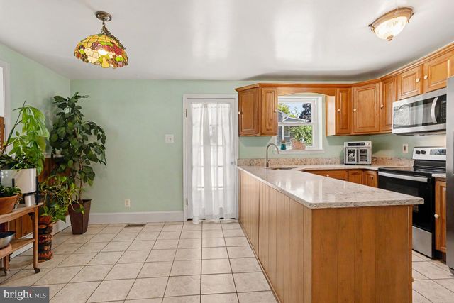 7685 MIDWAY AVE, Pasadena, MD 21122