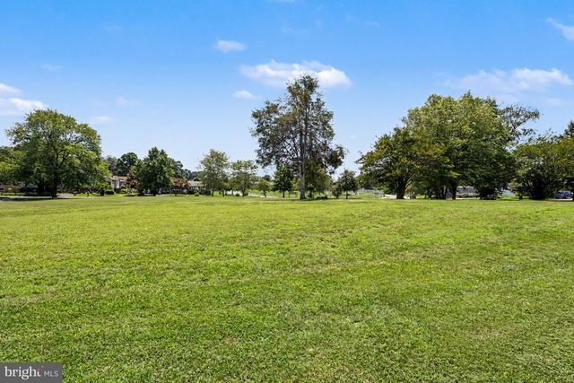 7685 MIDWAY AVE, Pasadena, MD 21122