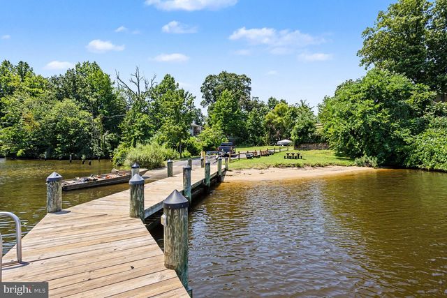 7685 MIDWAY AVE, Pasadena, MD 21122