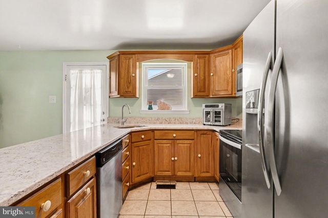 7685 MIDWAY AVE, Pasadena, MD 21122