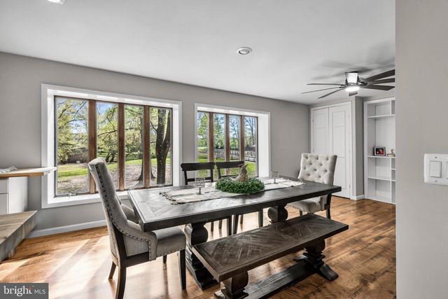 37 HAWKIN RD, Medford, NJ 08055