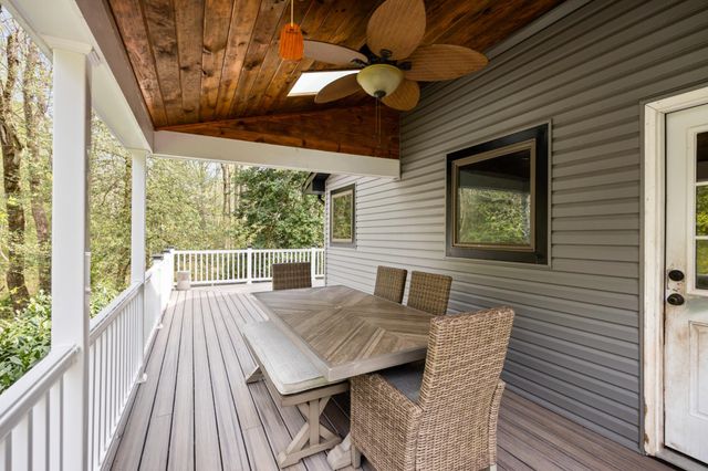 37 HAWKIN RD, Medford, NJ 08055