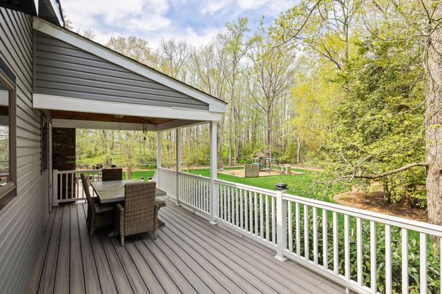 37 HAWKIN RD, Medford, NJ 08055