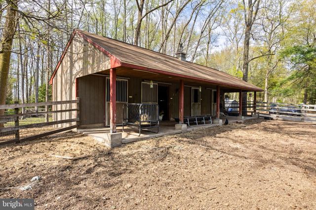 37 HAWKIN RD, Medford, NJ 08055