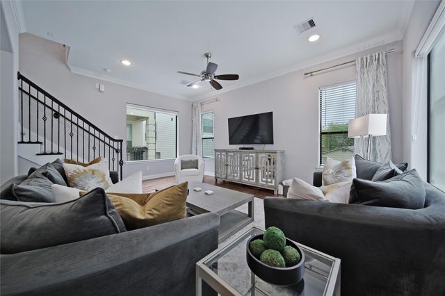 5703 Kansas Street, Houston, TX 77007