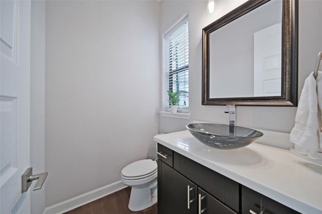 5703 Kansas Street, Houston, TX 77007