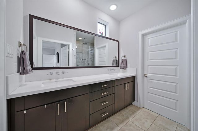 5703 Kansas Street, Houston, TX 77007