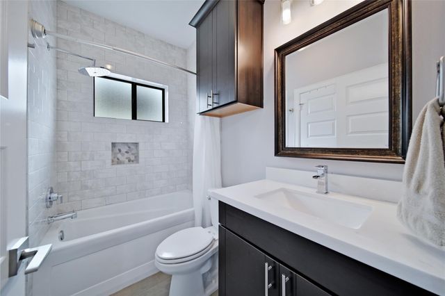 5703 Kansas Street, Houston, TX 77007