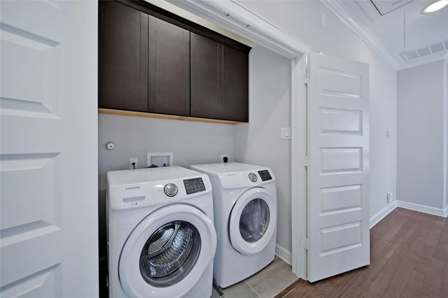 5703 Kansas Street, Houston, TX 77007