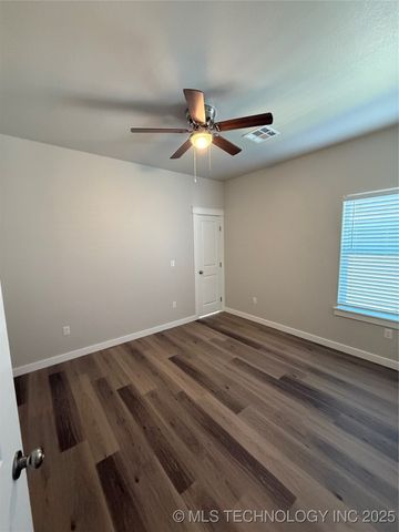 68 Loyal Lane, Durant, OK 74701