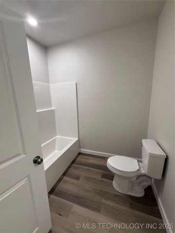 68 Loyal Lane, Durant, OK 74701