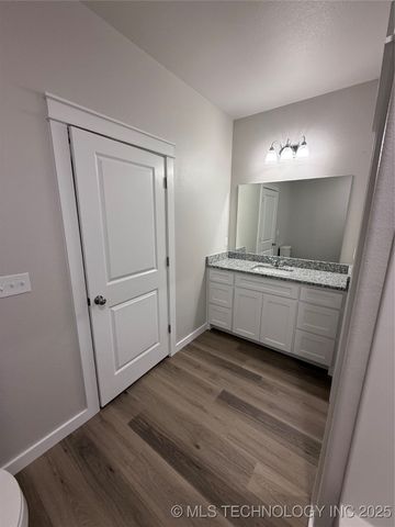 68 Loyal Lane, Durant, OK 74701