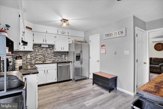 499 MANOR PL, Birdsboro, PA 19508