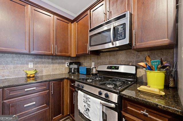 1090 N Village Drive, Decatur, GA 30032