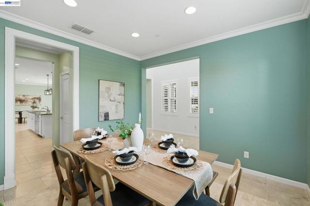 2352 Augusta Ave, Tracy, CA 95377