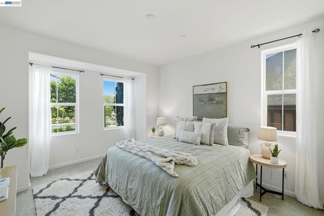 2352 Augusta Ave, Tracy, CA 95377