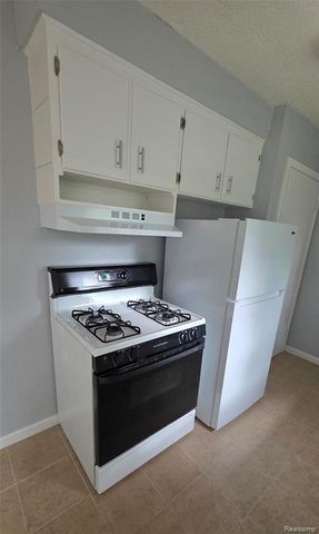 5813 Winthrop Boulevard, Flint, MI 48505