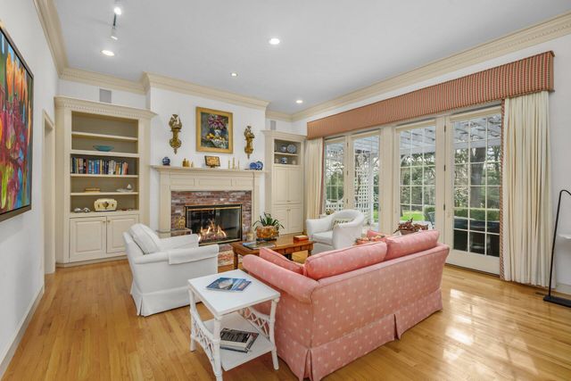 81 Osterville West Barnstable Road, Osterville, MA 02655